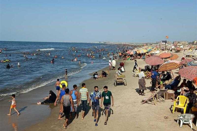 رئاسة جمصة تعلن فتح الشواطئ أمام المصطافين