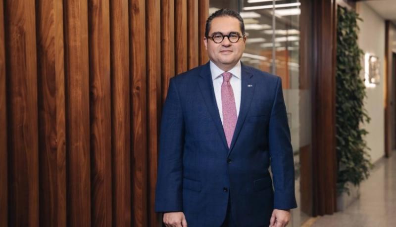 رئيس القطاع المالي بالبنك التجاري الدولي يكشف أسباب المؤشرات القياسية في نتائج أعمال البنك